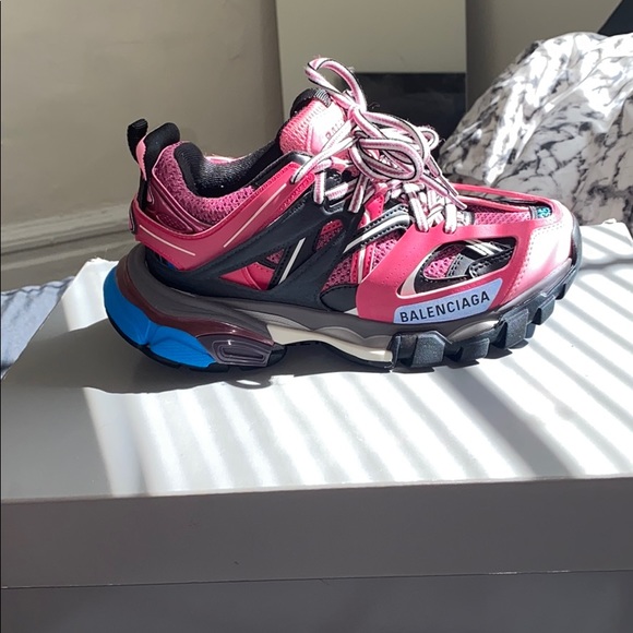 Balenciaga track sneakers - Picture 1 of 8